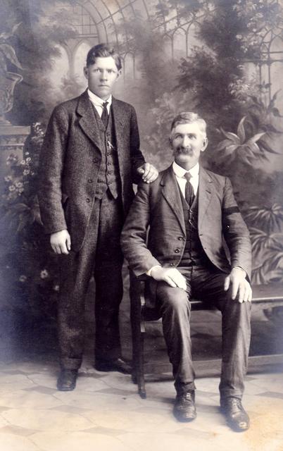 Edmund ('Ted') Hatch and son Frank