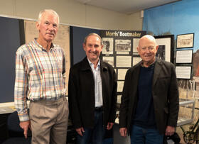 Guest speaker Duncan Marshall AM, flanked by Alastair Crombie (Hon Curator) and Allen Mawer (Right)

[photo credit Karen Moore]