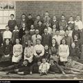 Murrumbateman teachers and pupils 1910